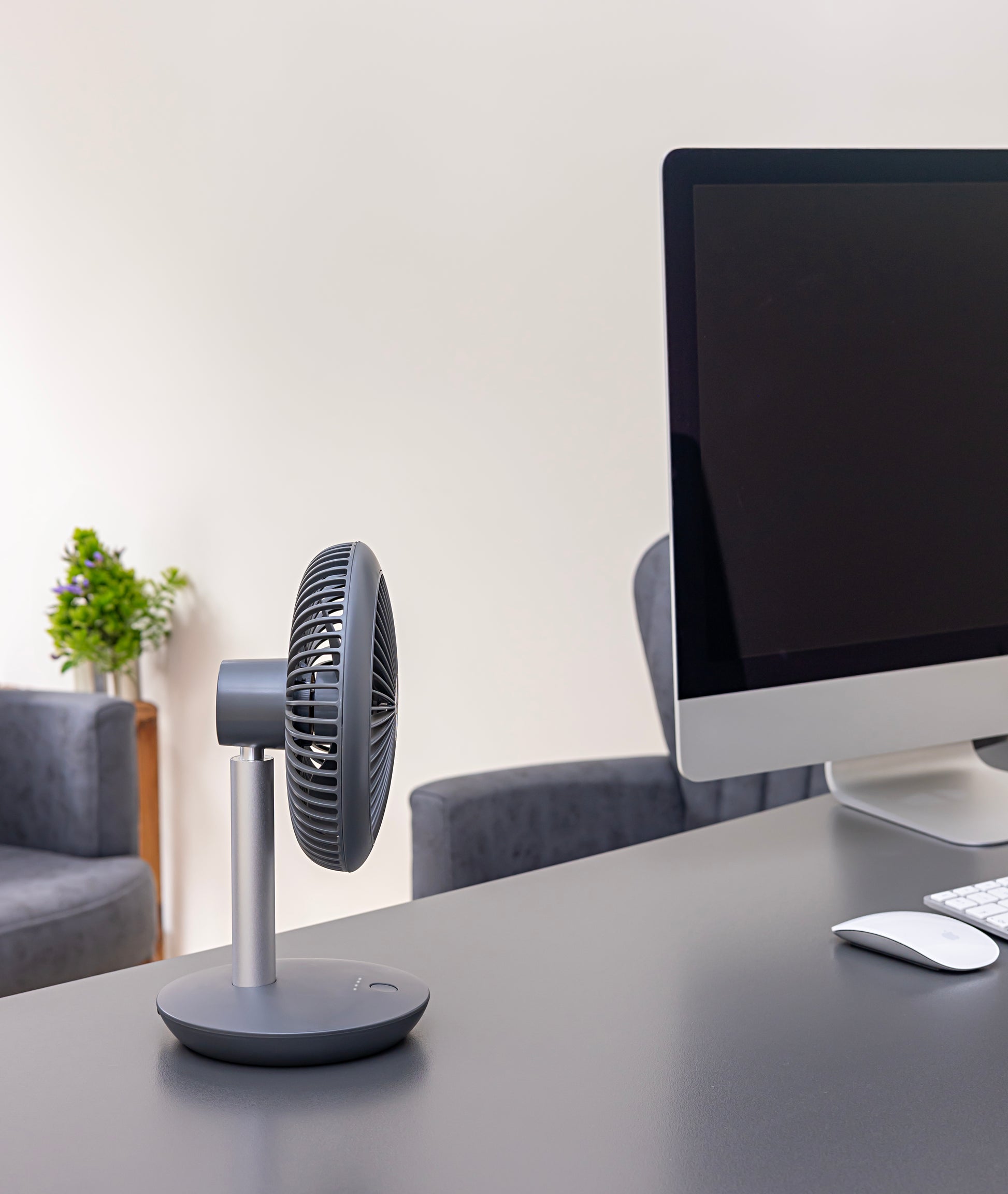 Ventilator portabil reincarcabil ZILAN ZLN-4000, Gri incarcare USB, Putere 5W, Diametru 18 cm, 4 viteze reglabil pe vertical