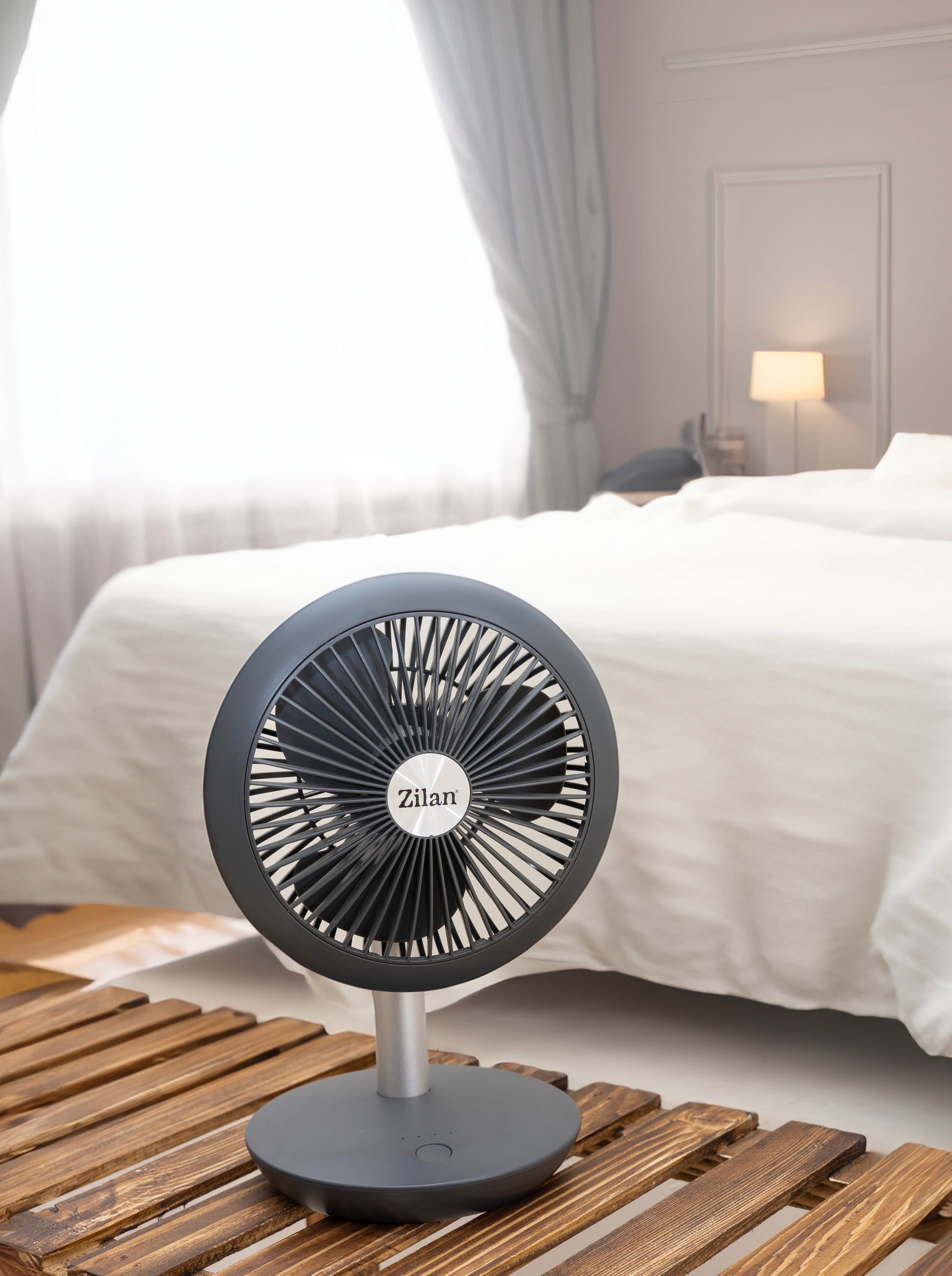 Ventilator portabil reincarcabil ZILAN ZLN-4000, Gri incarcare USB, Putere 5W, Diametru 18 cm, 4 viteze reglabil pe vertical