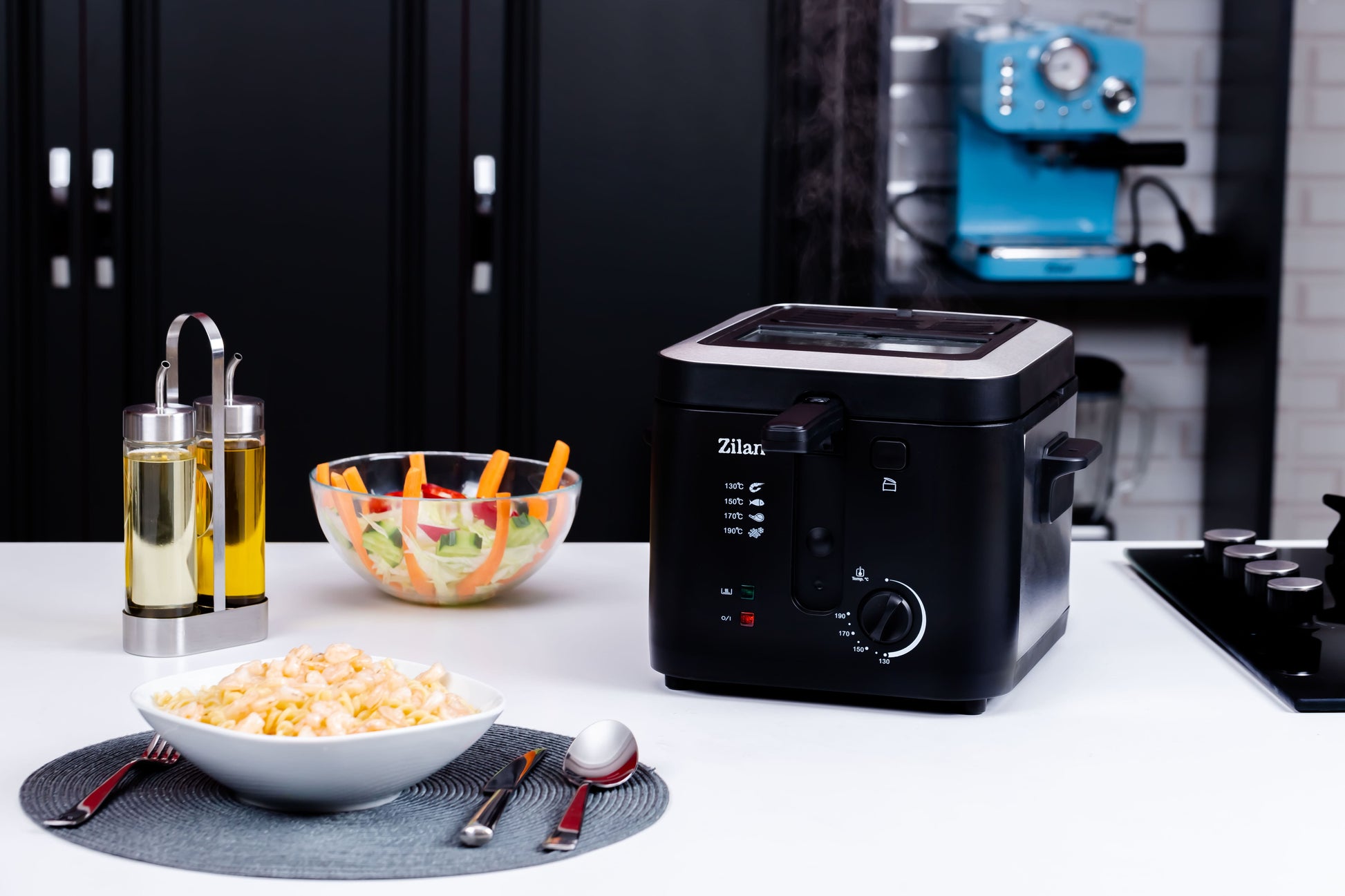 Friteuza Zilan ZLN-0010, 1600 W, 2.5 l, Termostat reglabil, Cuva detasabila, inox