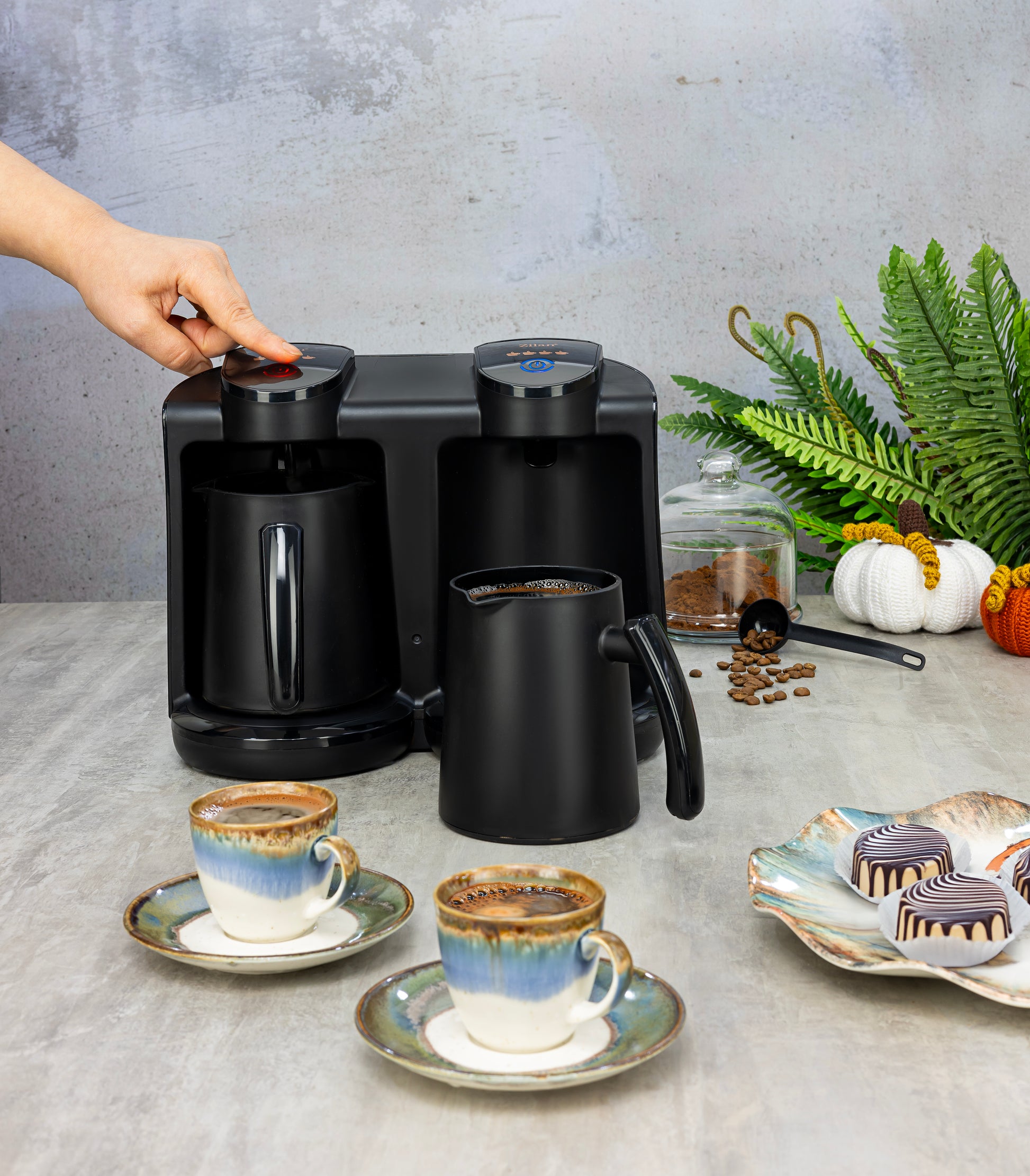 Aparat pentru preparat cafea turceasca dublu Zilan ZLN1291 Negru, Putere 400-400W, Capacitate 250-250ml