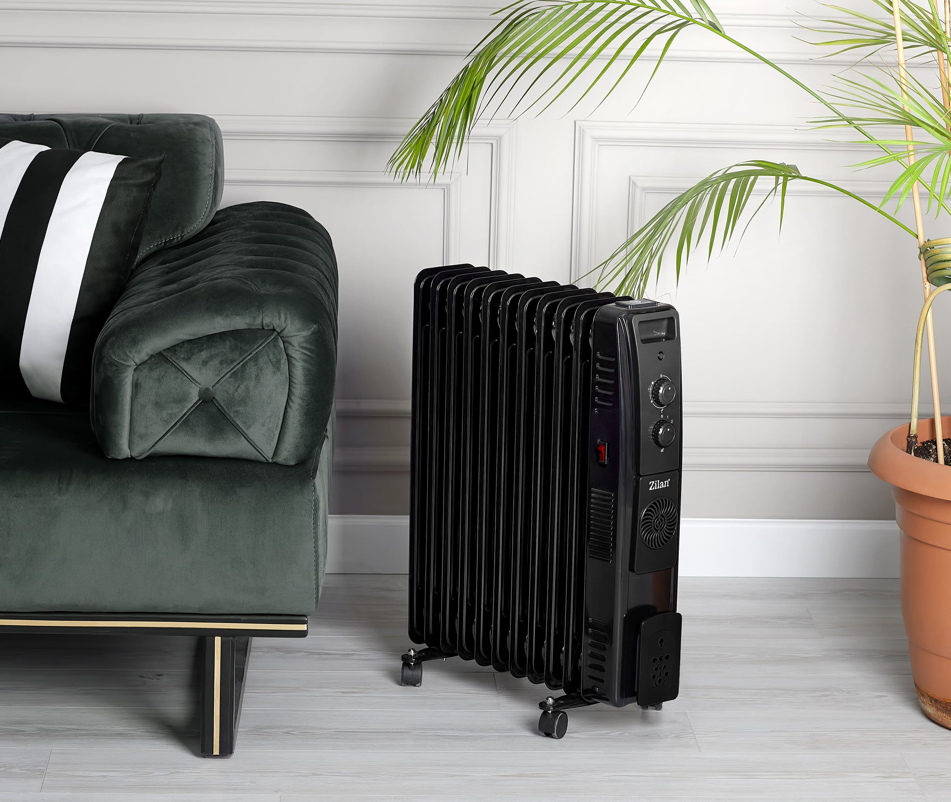 Calorifer electric cu ulei ZILAN ZLN1956 Negru, termostat reglabil, 2500W, 9 elementi