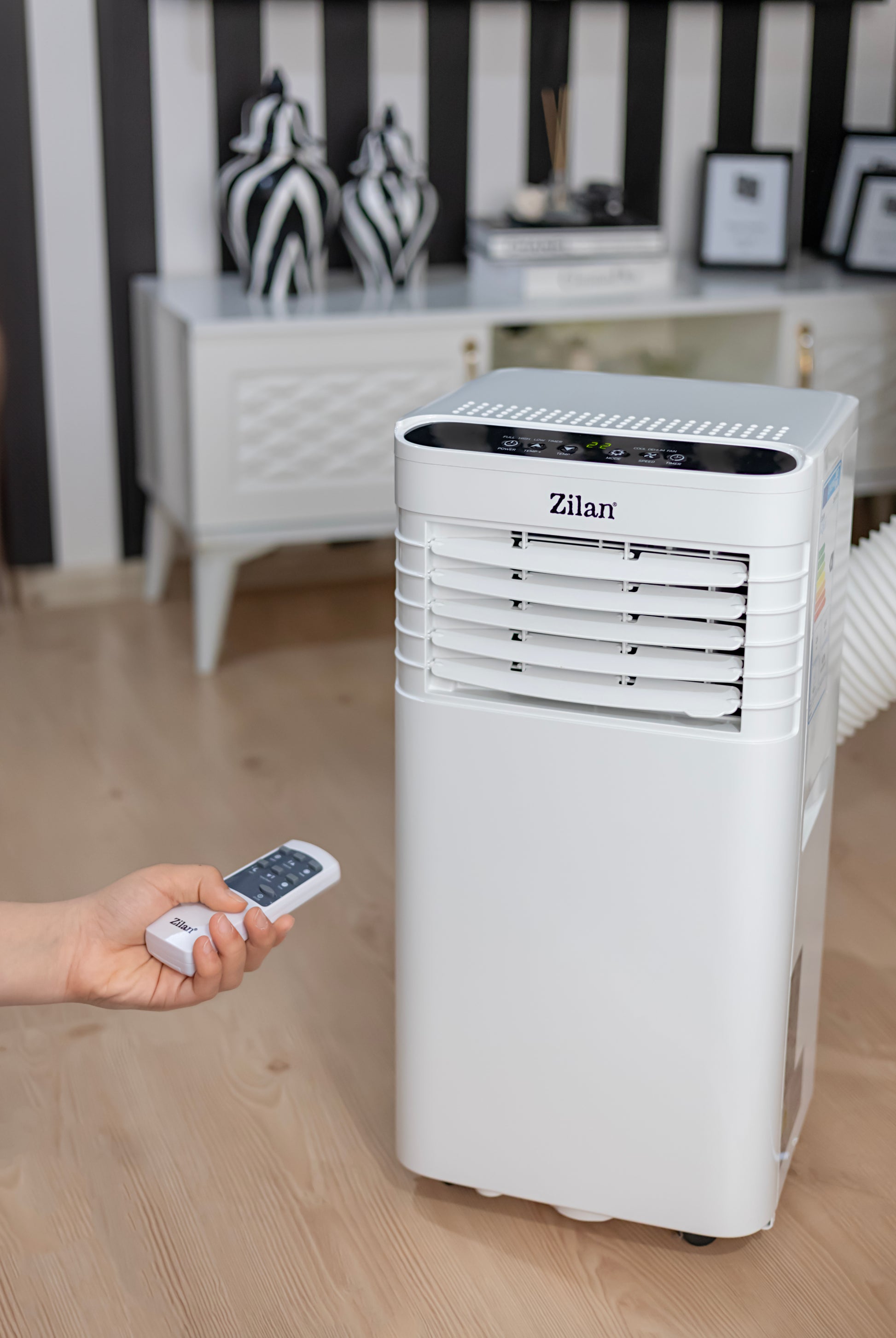 Aer conditionat portabil Zilan ZLN7101 Alb, functie de racire, dezumidificare si ventilatie,9000 btu, filtru detasabil