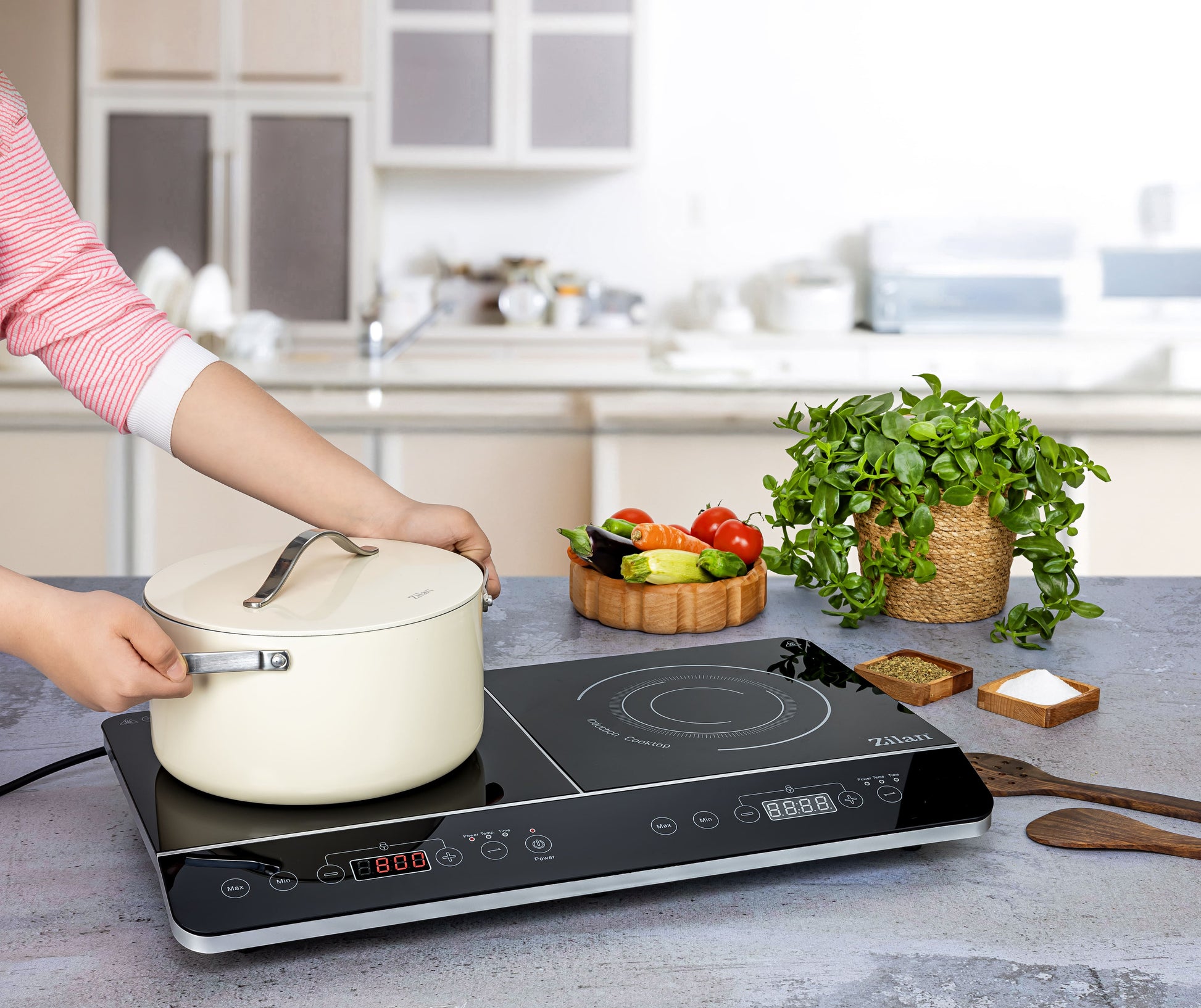 Plita cu inductie Zilan ZLN8088 Neagra, doua ochiuri, putere 3500W, geam din cristal negru