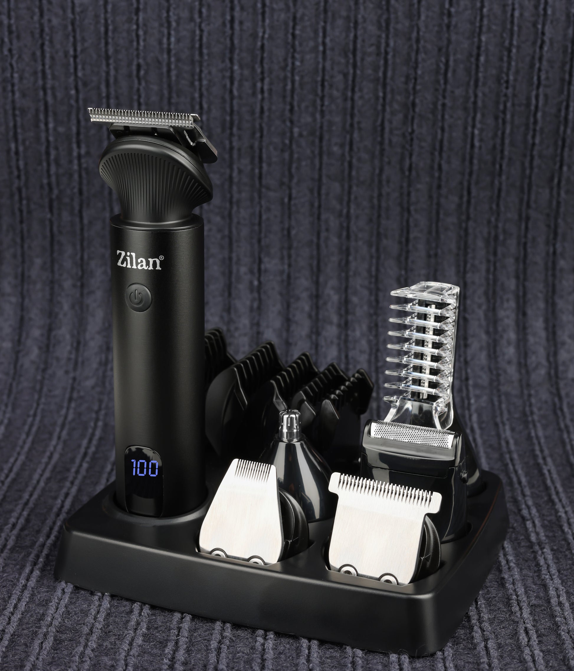 Aparat de tuns ZIlan ZLN8672, autonomie de 140-170 de minute, 6 capete diferite si 7 nivele de tundere