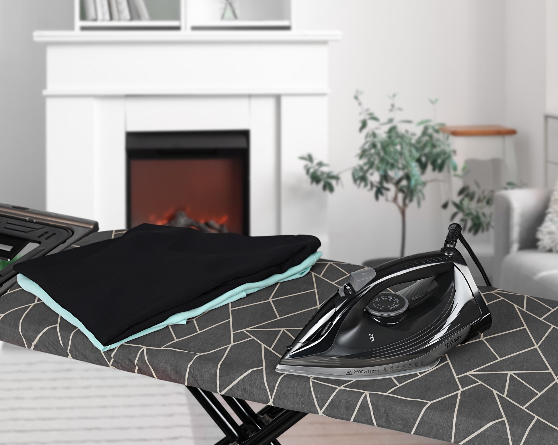 Fier de calcat Zilan ZLN8603, talpa ceramica, Negru, Putere 2600W, calcare cu abur