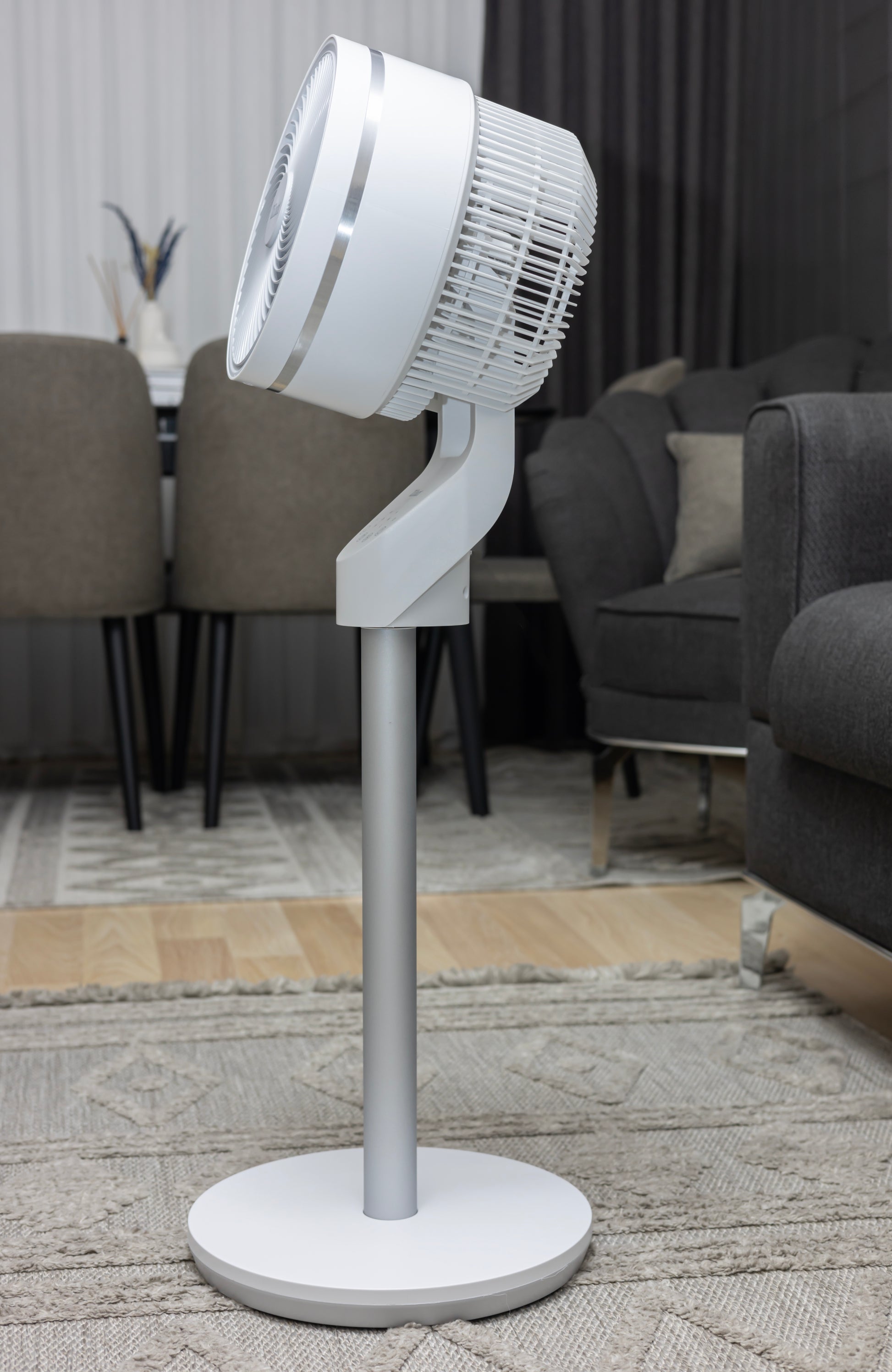 Circulator de aer Zilan ZLN1016, 3 trepte de viteza, 3 moduri presetate, motor AC, Oscilatie, Timer, 60W