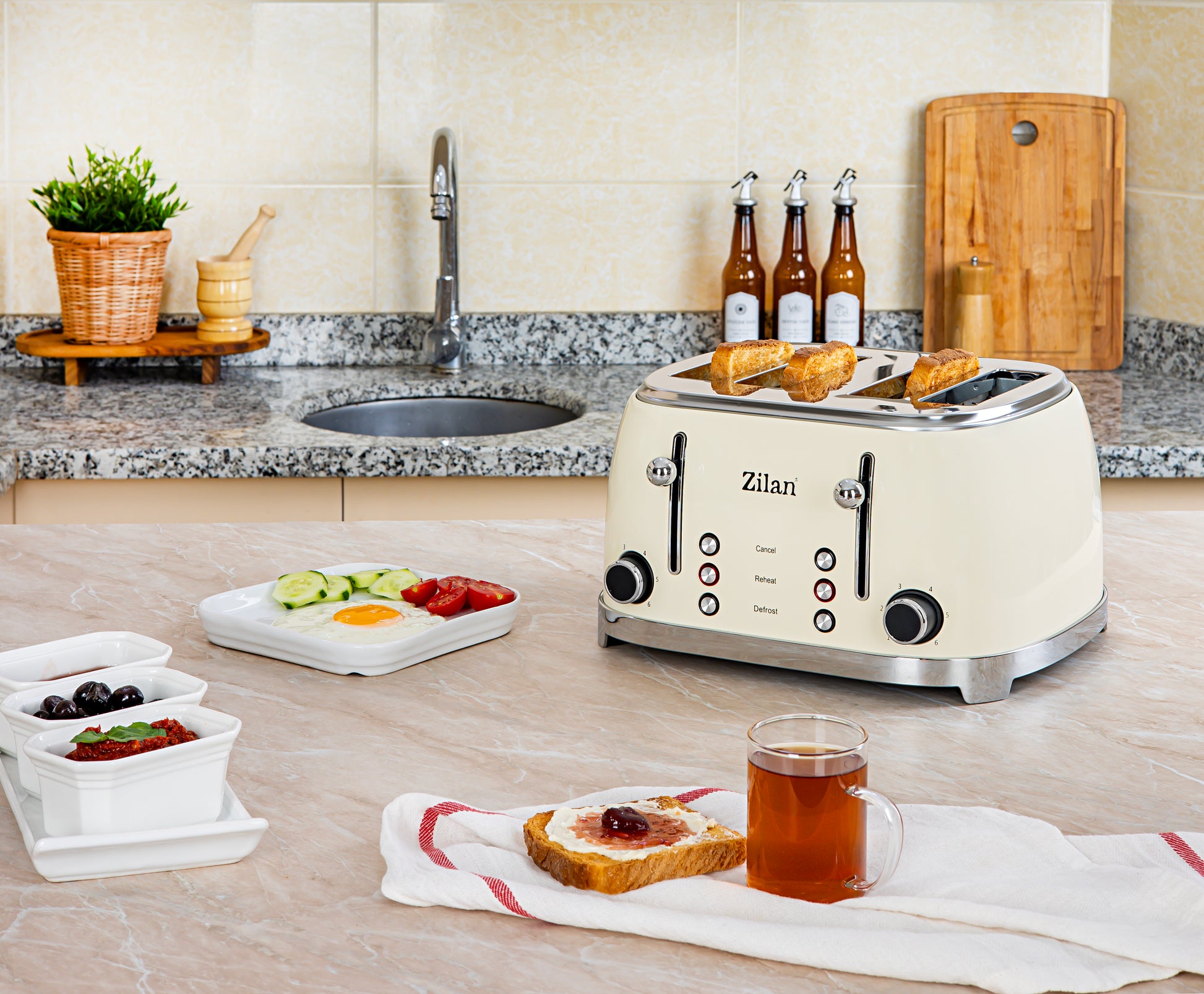 Prajitor de paine Retro Zilan ZLN1214, 4 felii de paine, 1500W, 6 trepte, dezghetare, reincalzire, picioruse antiderapante