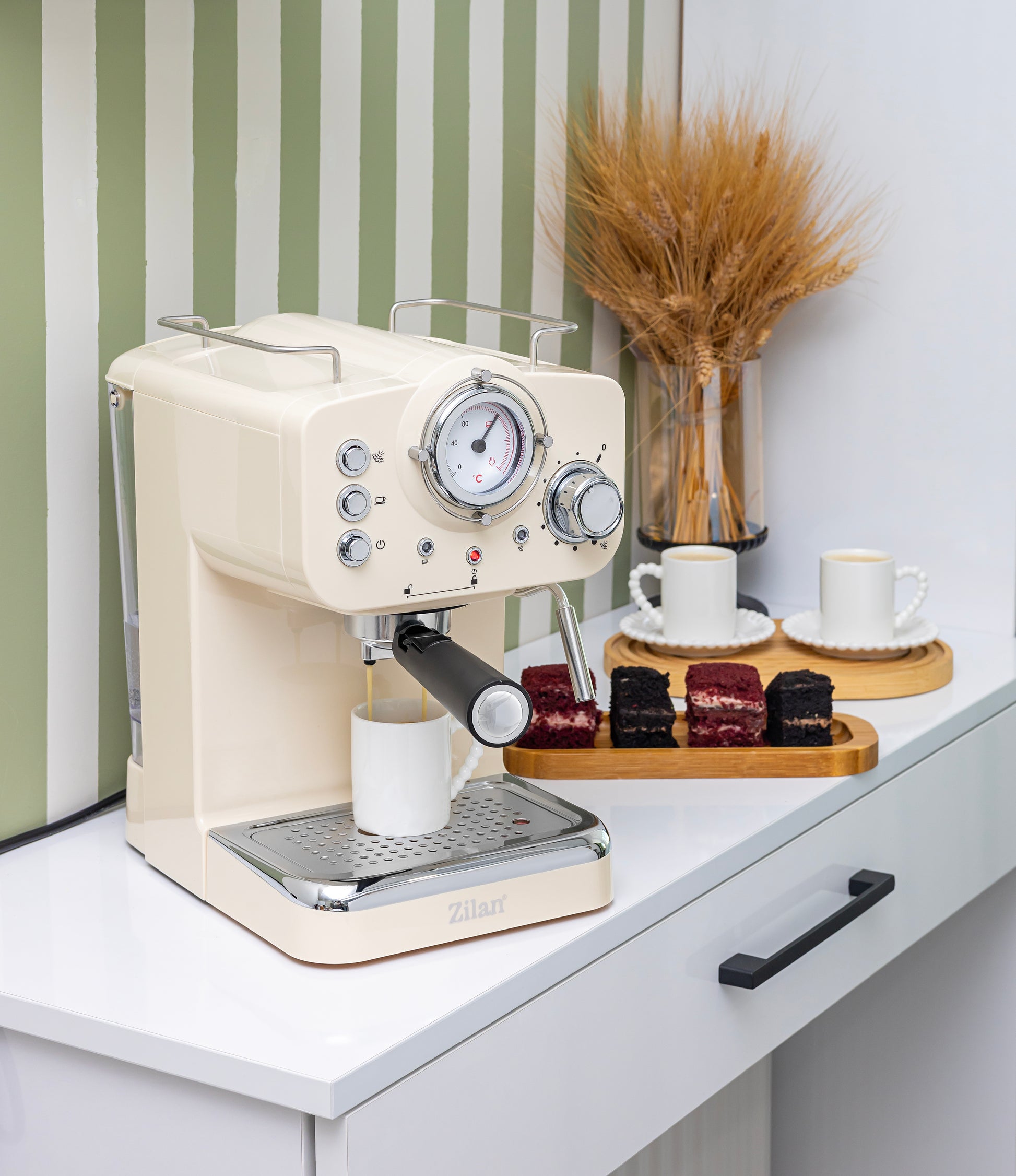 Espressor manual Zilan ZLN2992 Crem,15 Bar, 1.25 l, 1100W, Design Retro
