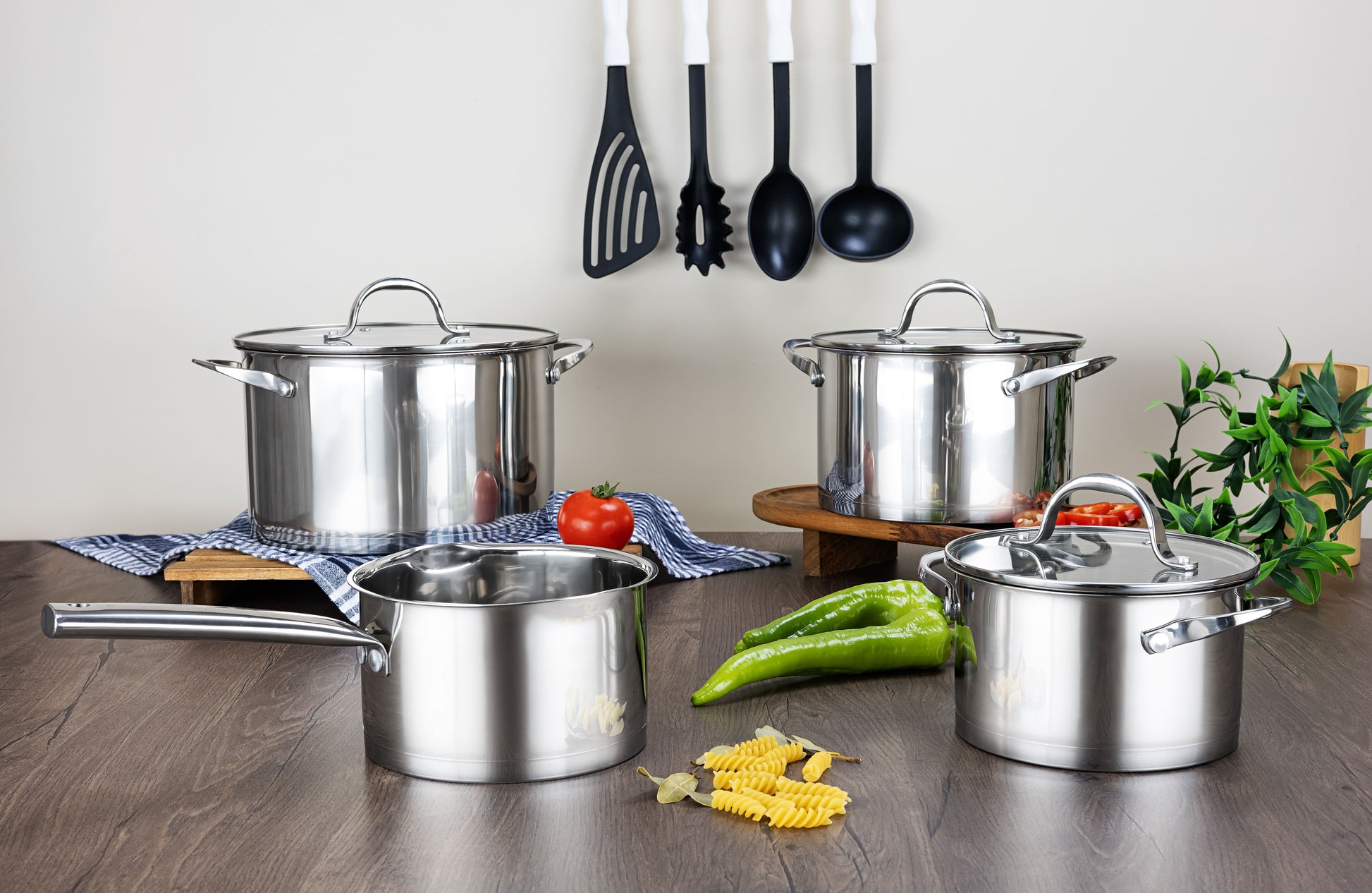 Set vase de gatit din inox Zilan ZLN1344 cu 7 piese, manere nituite, Compatibil gaz, inductie  electric, Compatibil masina de spalat vase