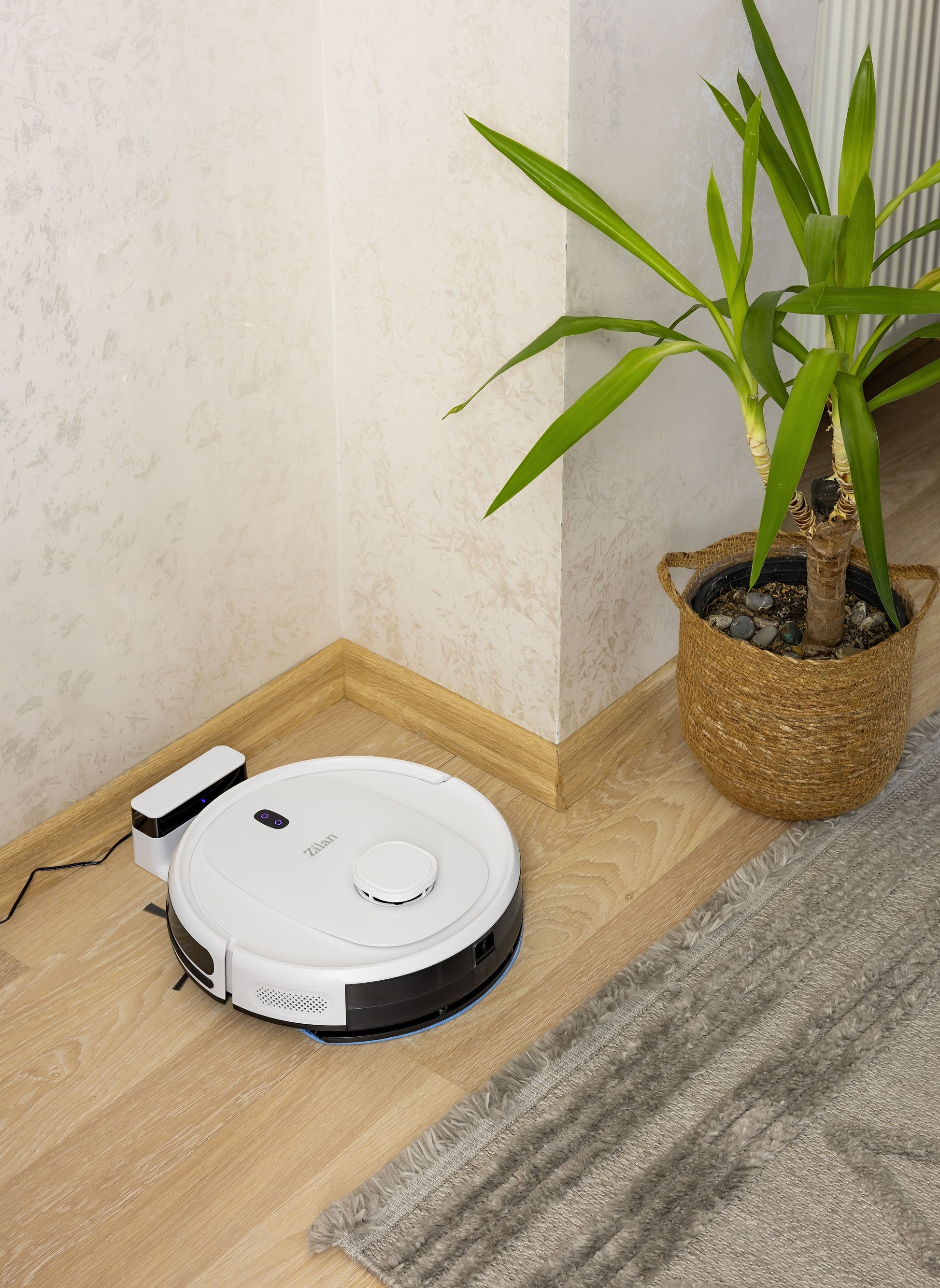 Aspirator robot Zilan ZLN5400, Putere aspirare 2700pa, Zgomot sub 68dB, 3 nivel putere, conexiune Wi-Fi, Baterie 3200mAh