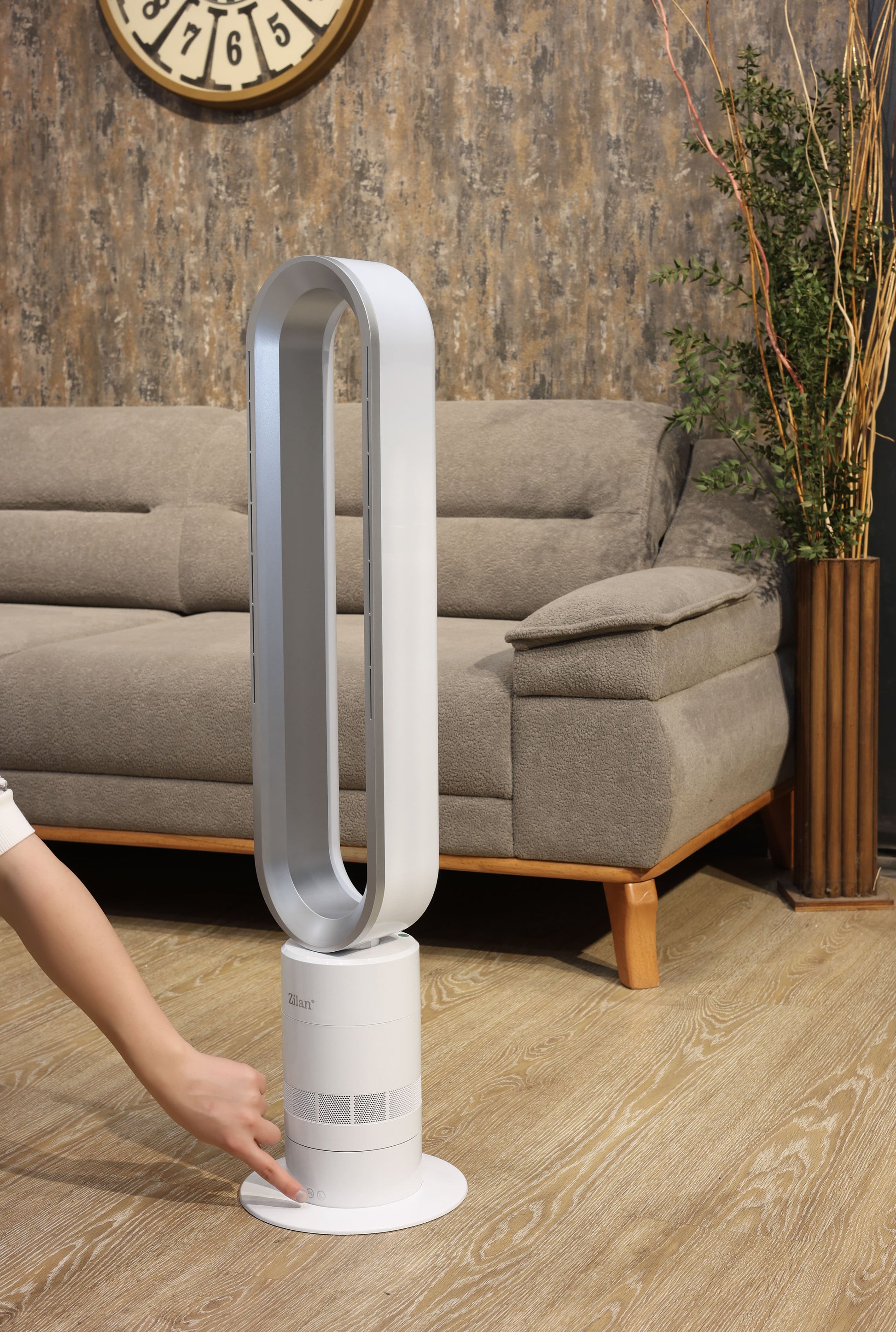 Ventilator turn fara palete Zilan ZLN2426, 10 trepte viteza, Telecomanda inclusa, Timer, Silentios, Putere 22W