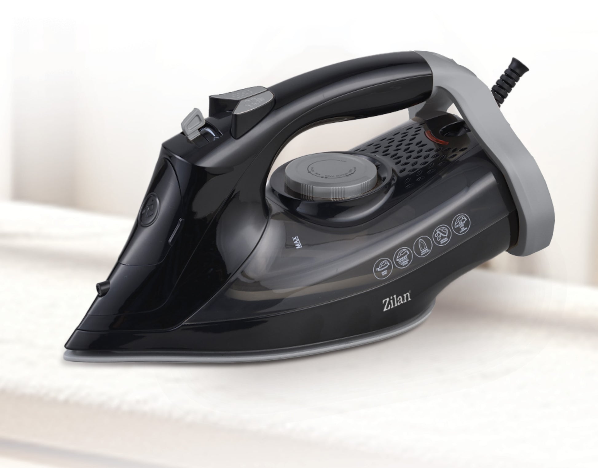 Fier de calcat ZILAN ZLN3911 - performanta profesionala pentru casa ta